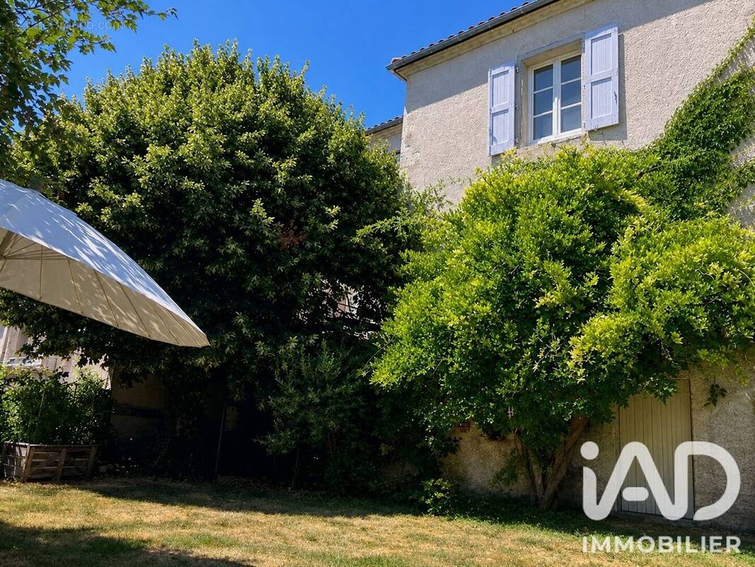 Photo 1 - Maison à LAYRAC