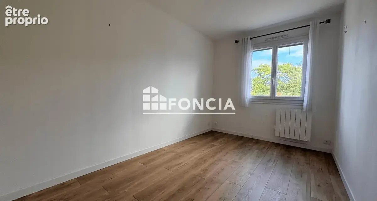 49 ECOUFLANT - MAISON DE 90 M2 - PLAIN-PIED sur sous-sol - 3 chambres - photo 8