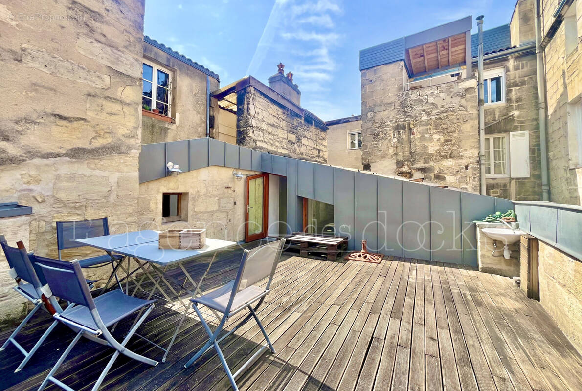 Appartement à BORDEAUX