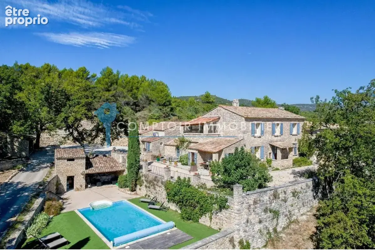 EXCLUSIVITÉ : Bastide proche de Gordes. - photo 25
