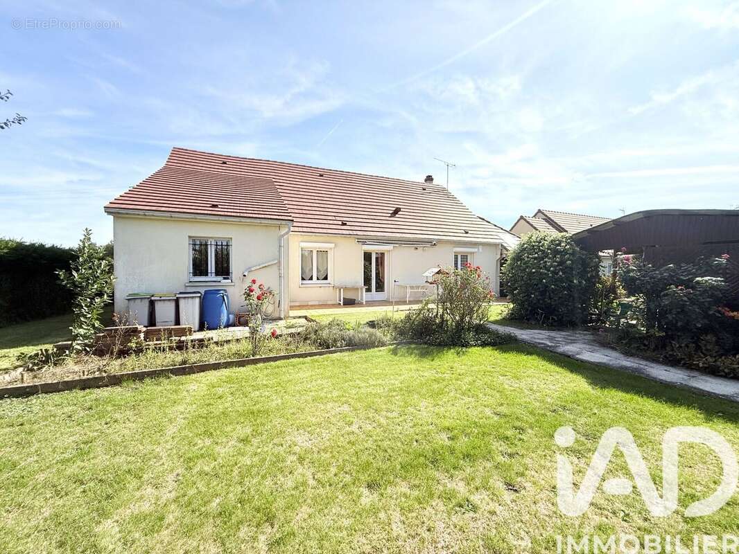 Photo 9 - Maison à YEVRES