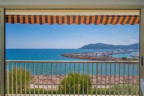 Appartement à MANDELIEU-LA-NAPOULE