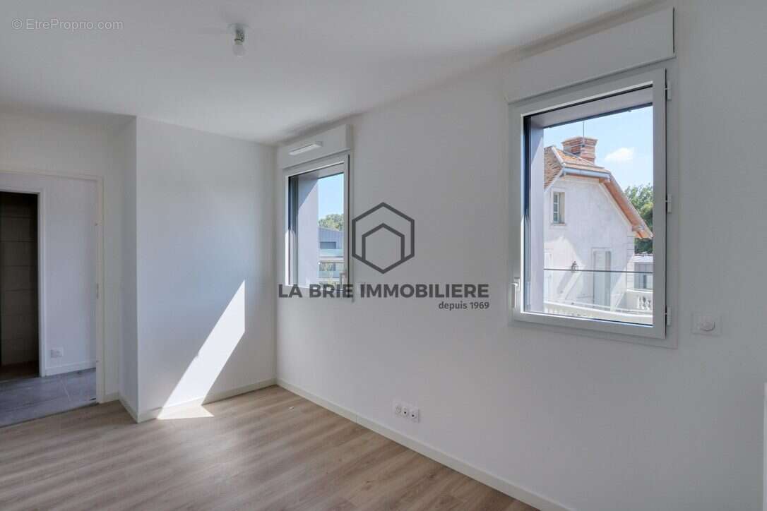 Appartement 60 m² à Melun  - photo 4