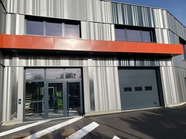 Commerce à SILLINGY