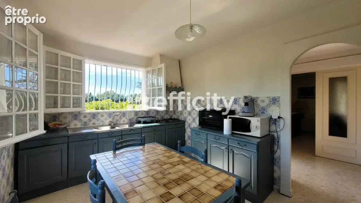 Maison 5 pièces 146 m² à vendre à Le Beausset (83330) - photo 6
