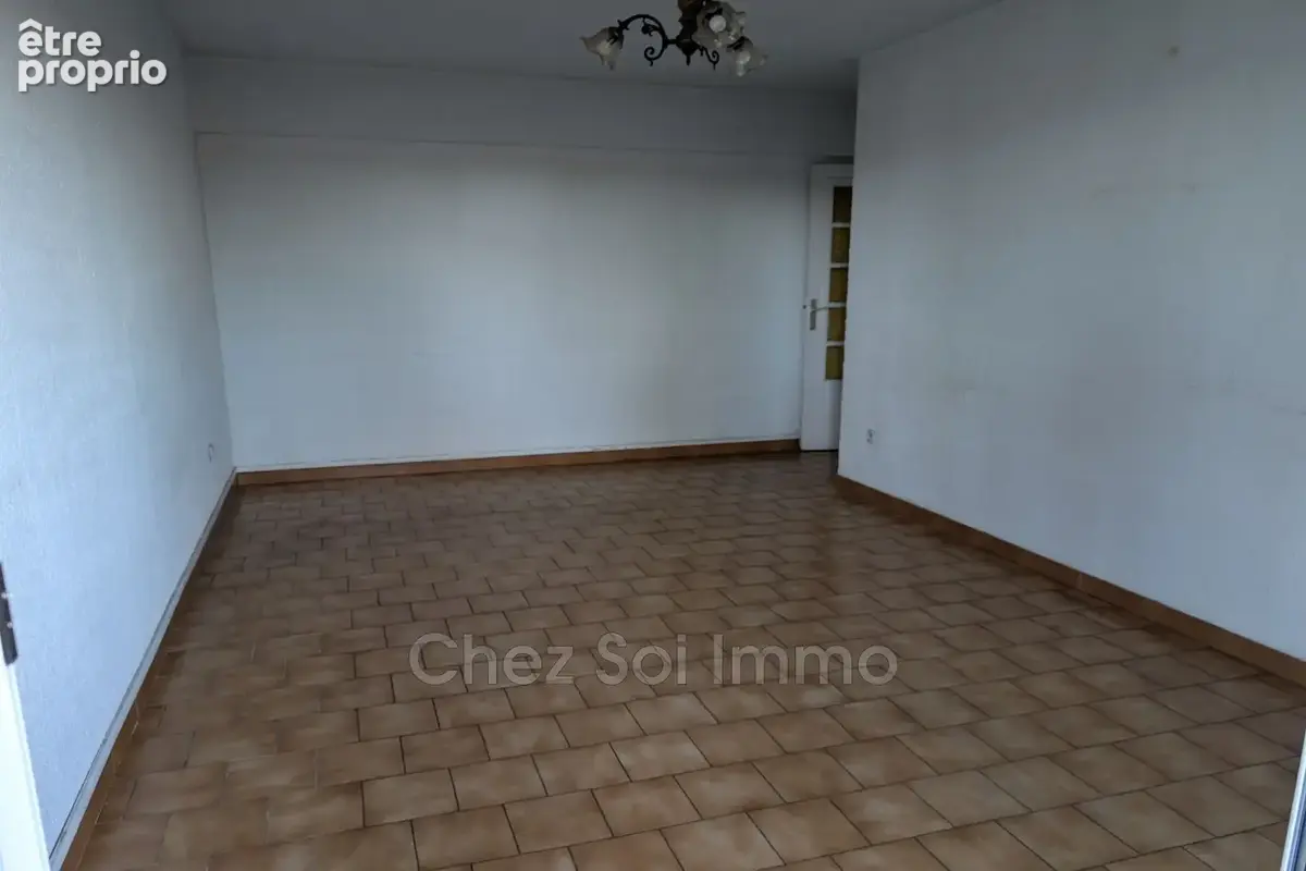 Appartement 60 m² à Cagnes-Sur-Mer  - photo 4