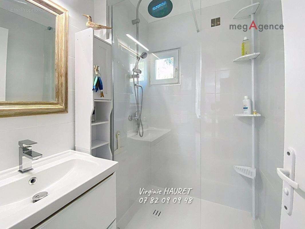 Appartement à FLEURY