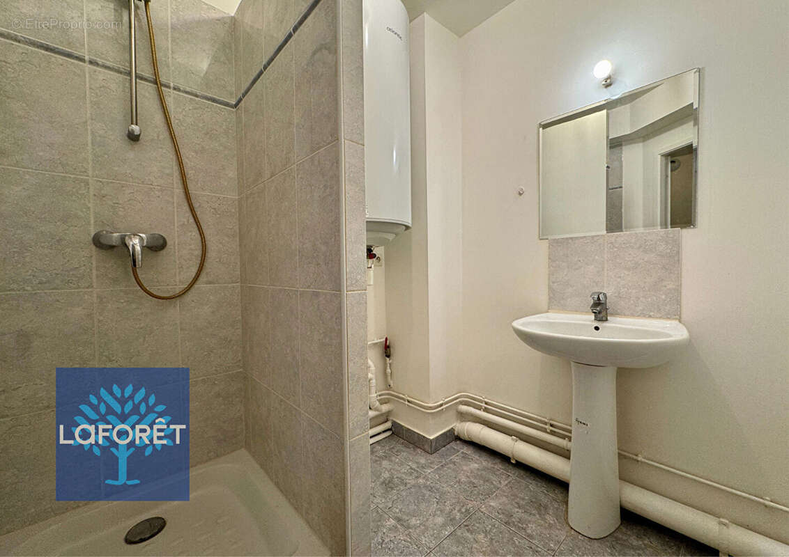 Appartement à DAMMARIE-LES-LYS