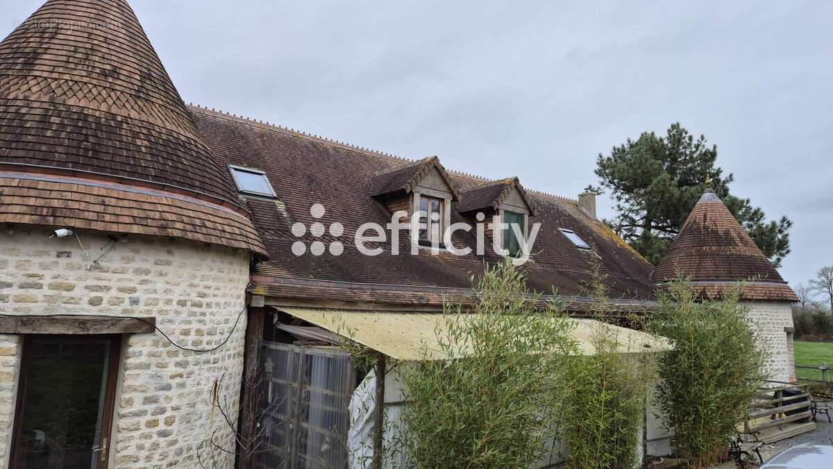 Maison à MANDEVILLE-EN-BESSIN