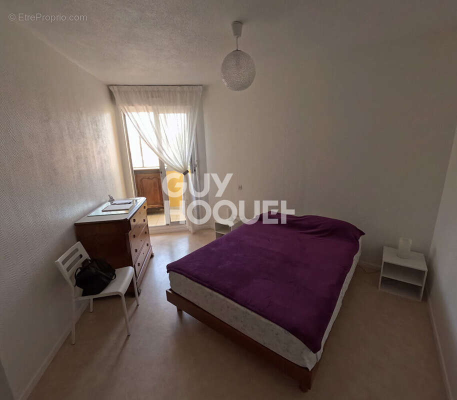 Appartement T3 de 72m² avec garage, cave et loggia - Perpignan ST MARTIN - photo 9