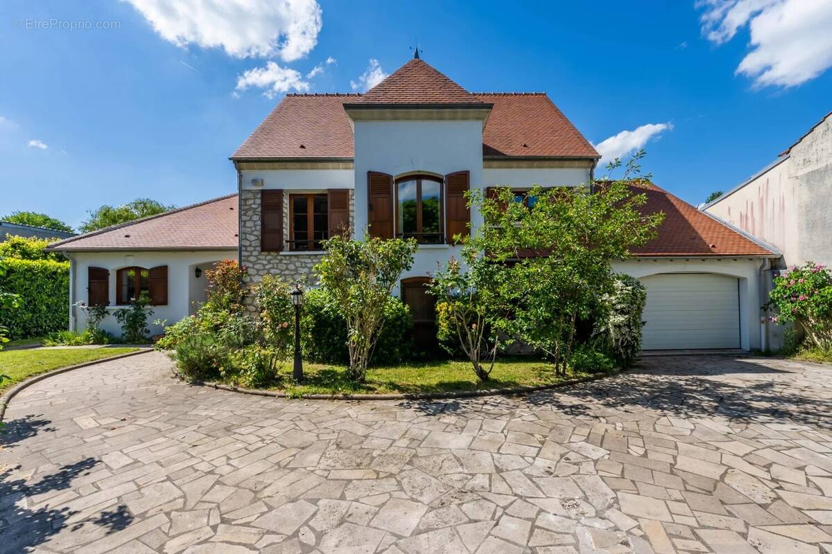Maison à BOIS-LE-ROI