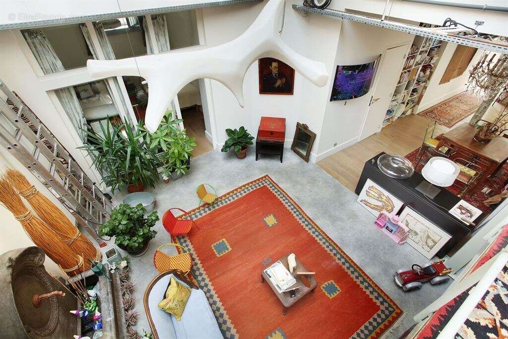 Appartement à PARIS-20E