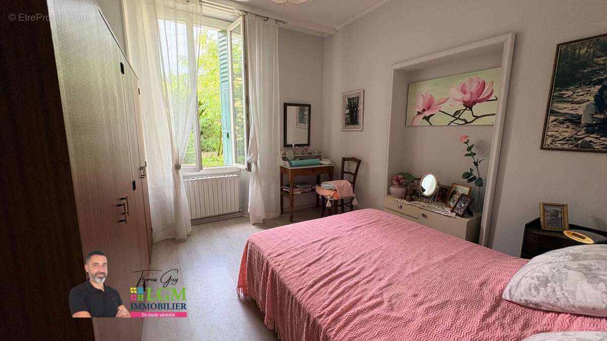 Maison De Ville À Vendre - photo 7