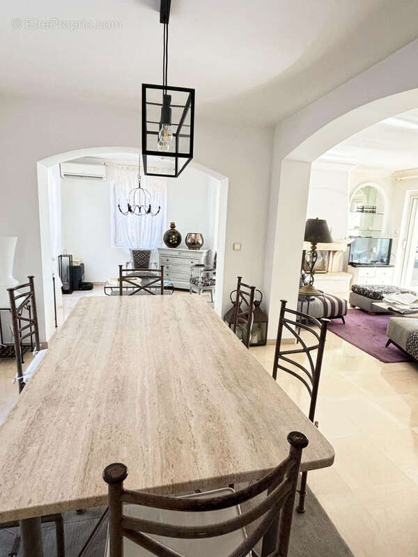 Maison à SAINT-RAPHAEL