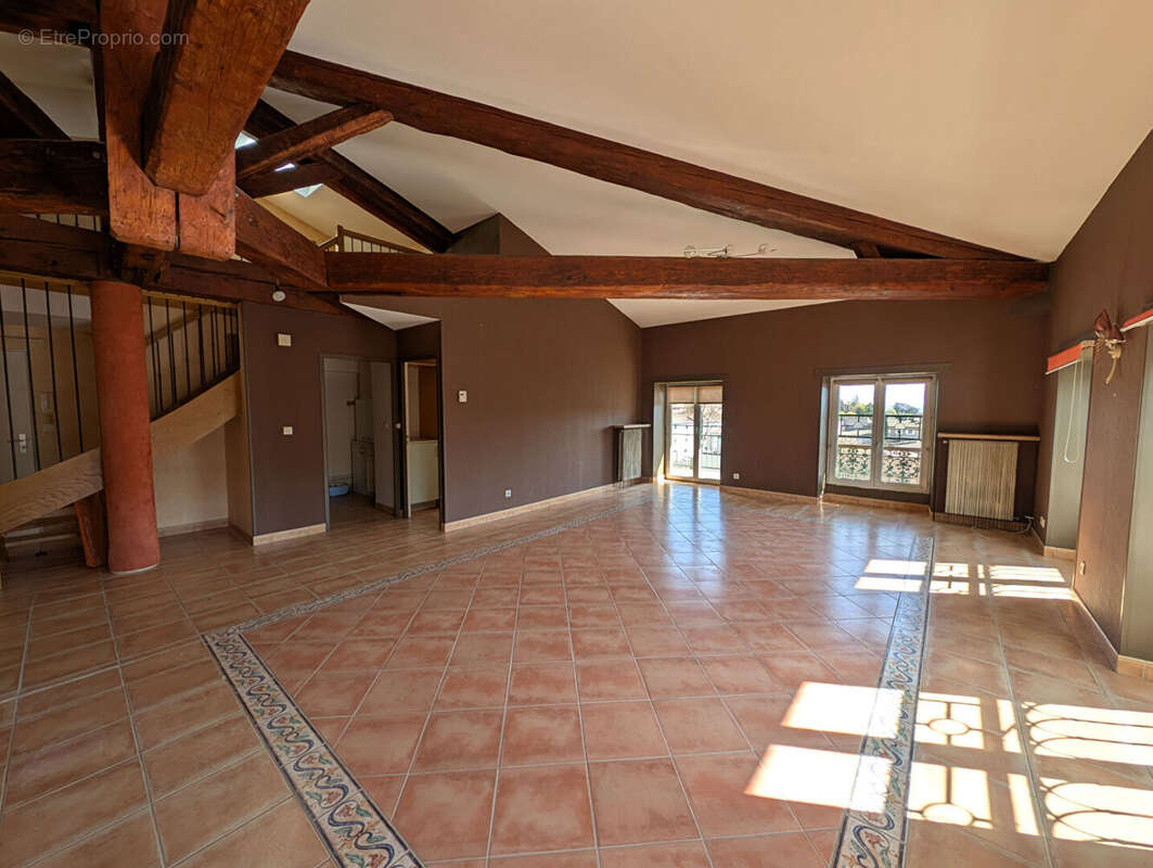 Appartement à SAINT-PERAY