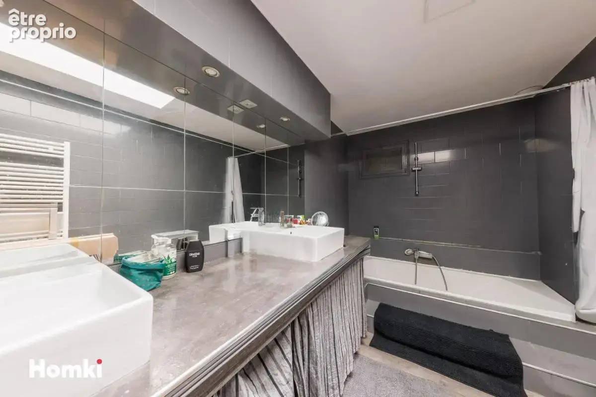 Maison de ville T4 de 189 m² à Riom 63200 - photo 11
