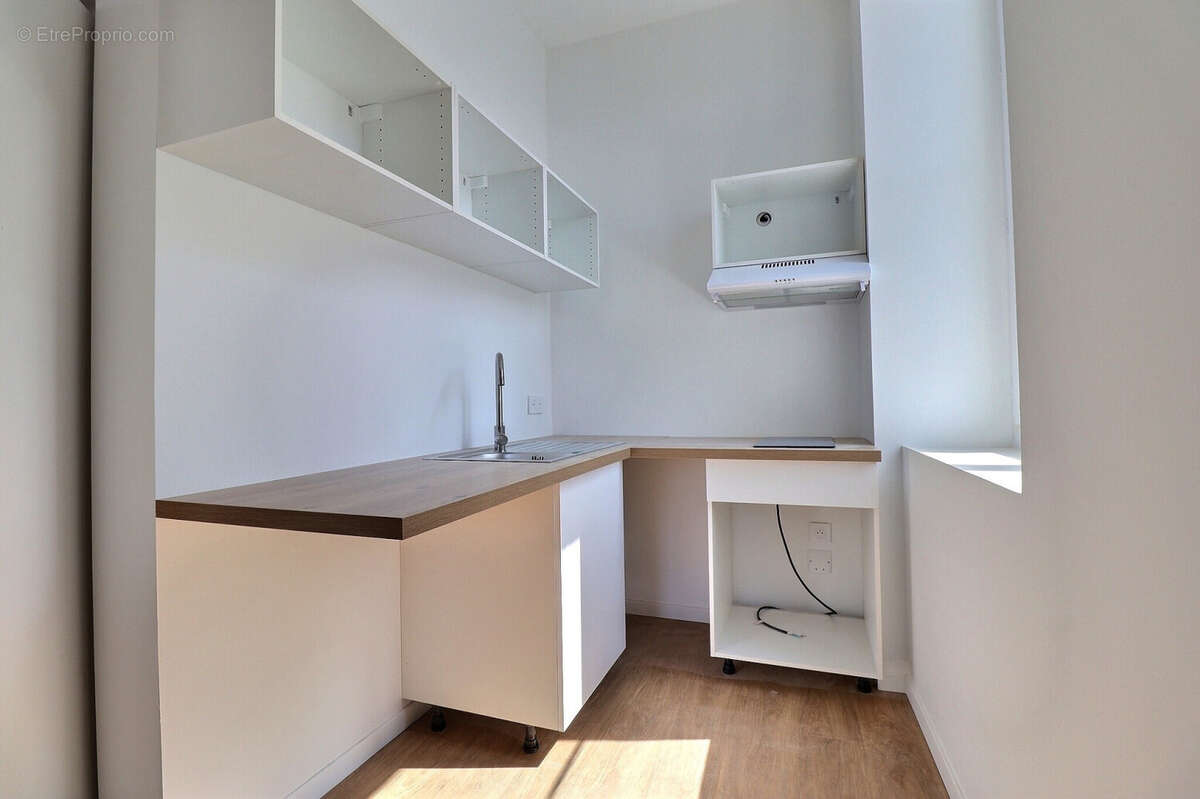 Rue prosper - t2 renove - balcons - photo 4