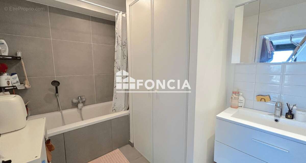 Appartement à BUSSY-SAINT-GEORGES