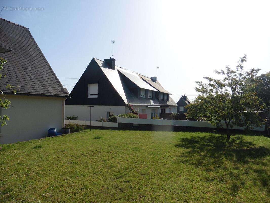 Maison à QUIMPERLE