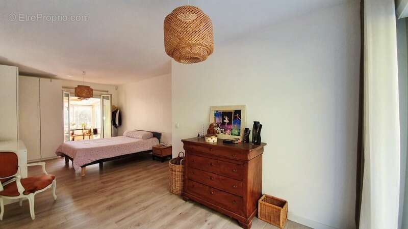 Maison à SAINT-JEAN-DE-VEDAS