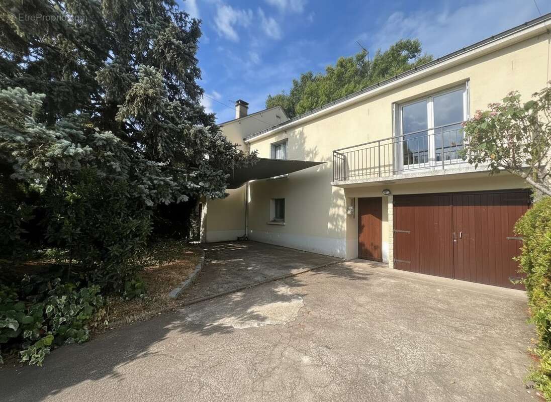 Maison à JOUE-LES-TOURS