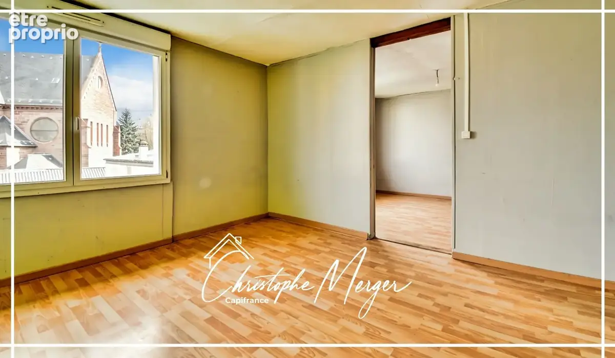 Maison à vendre 6 chambres 175m² à Sarrebourg (77) centre ville, spacieuse, avec jardin et garages - photo 11