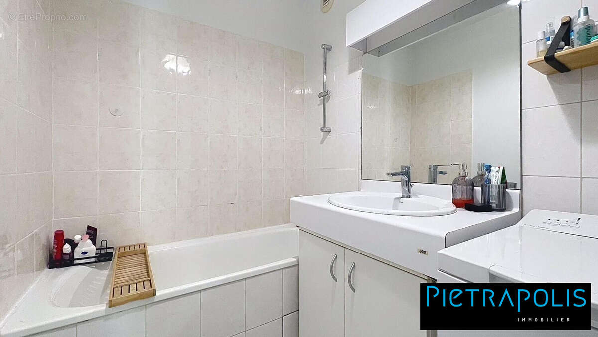 Appartement à LYON-8E