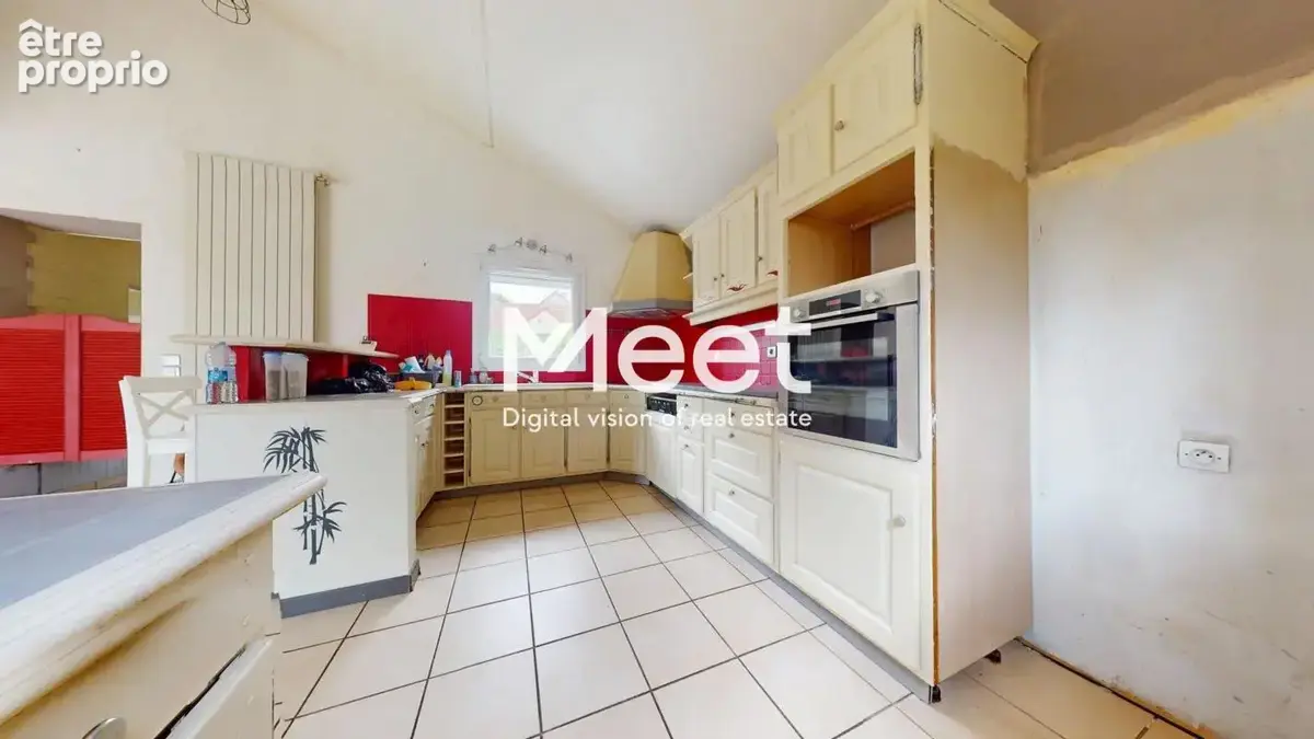 Maison - 3 chambres - jardin - parking - photo 4