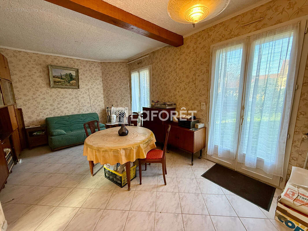 Maison à JUVISY-SUR-ORGE