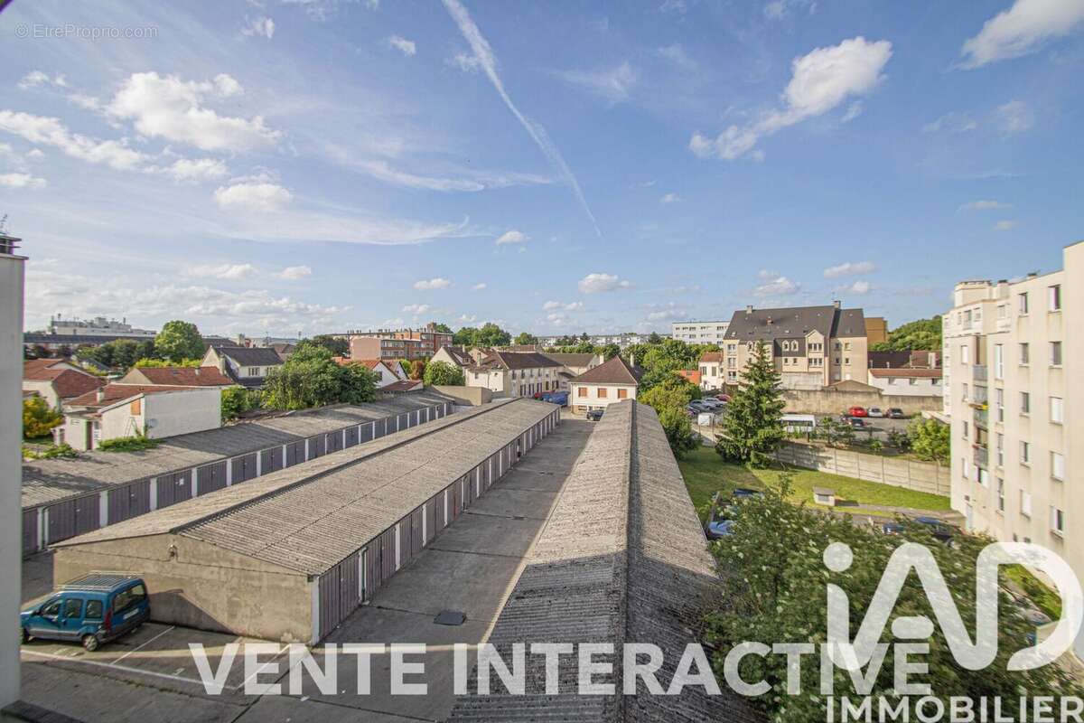Photo 3 - Appartement à STAINS