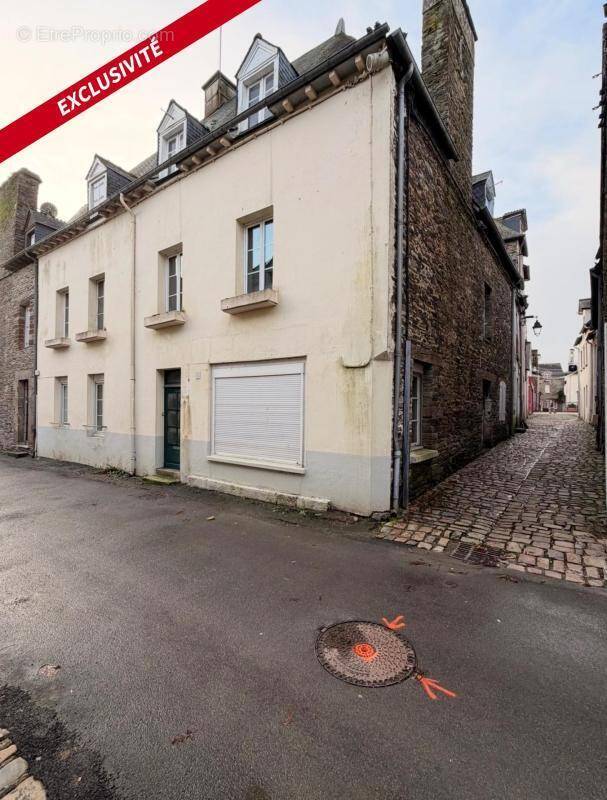 Maison à MALESTROIT