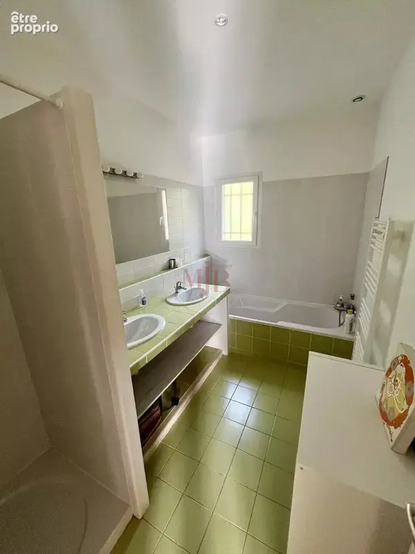 Maison 201 m² à Peyrolles-En-Provence  - photo 20