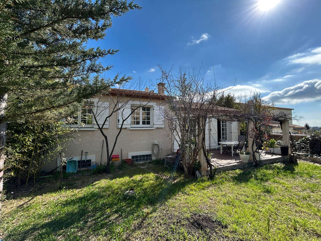Maison à JUVIGNAC