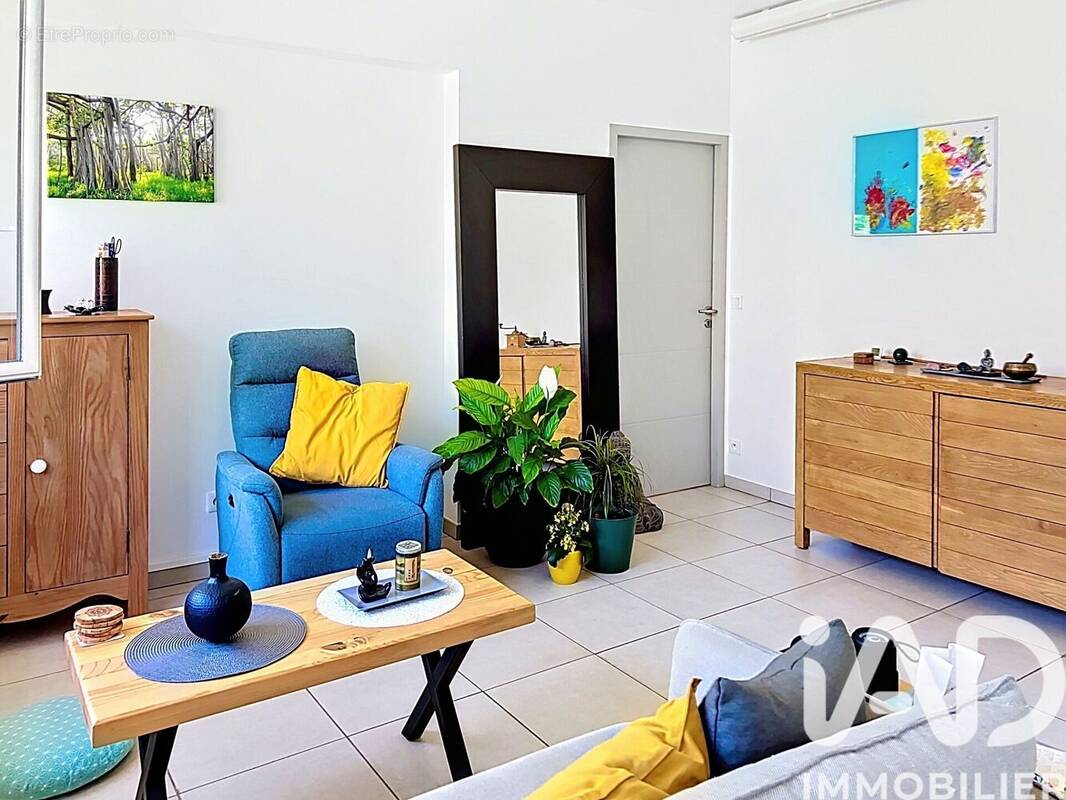 Photo 1 - Appartement à PLAN-D'ORGON