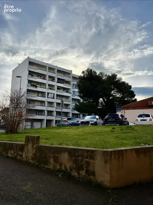 Garage fermé de 13 m2   Jas de Bouffan, Aix-en-Provence - photo 3