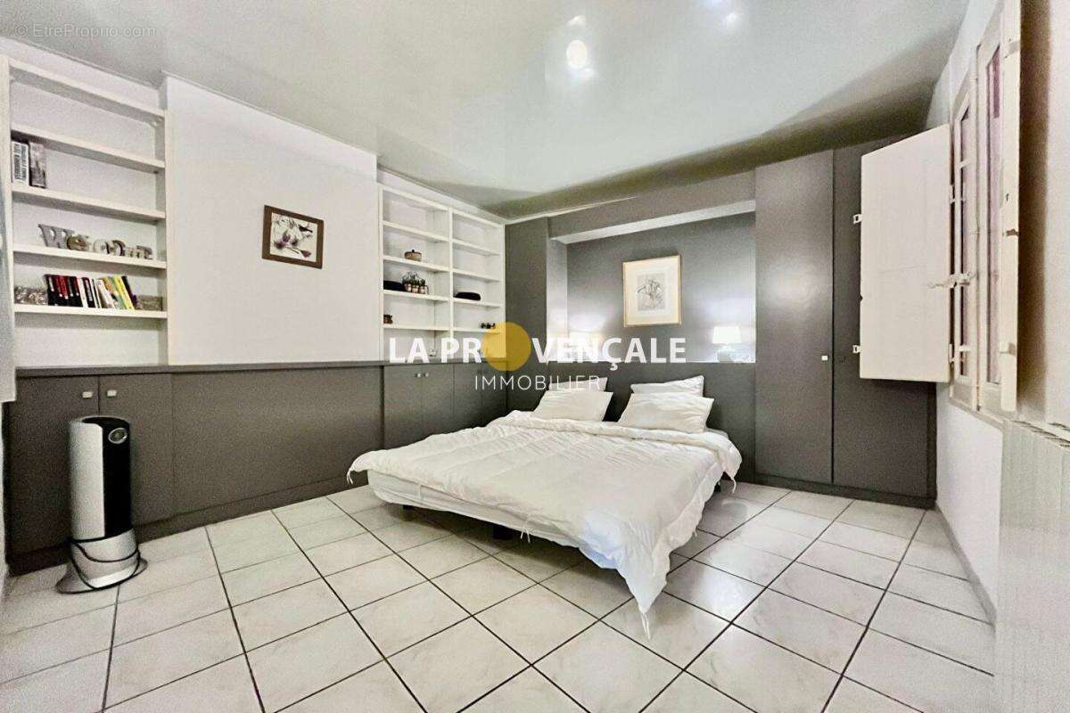 Appartement proche place de la rotonde à Aix-en-Provence - photo 3