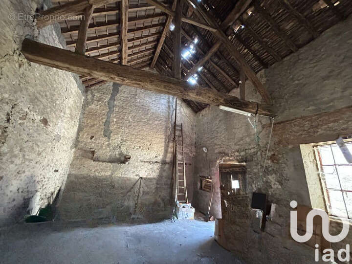 Maison 97 m² à Oysonville  - photo 5