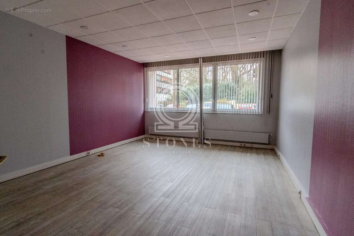 Appartement 67 m² à La Celle-Saint-Cloud  - photo 2