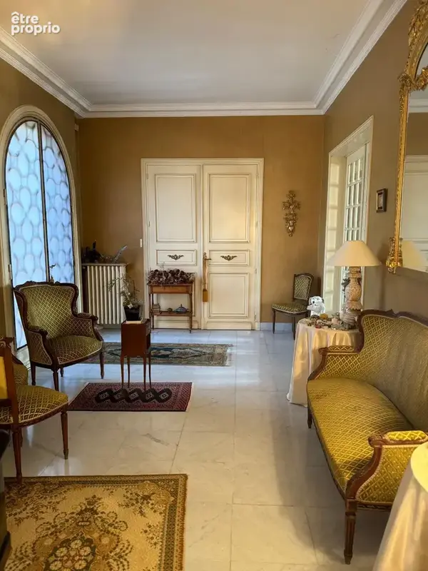 Proche centre Bram, Villa de caractère de 355m2 sur un jardin paysagé et clôturé de 3600 m2. - photo 10