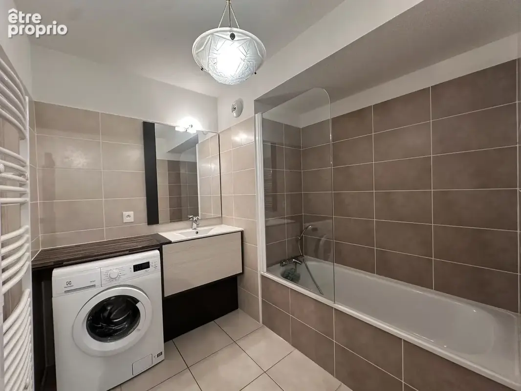 Sète, centre ville, appartement T2 de 60m2 avec terrasse, - photo 10