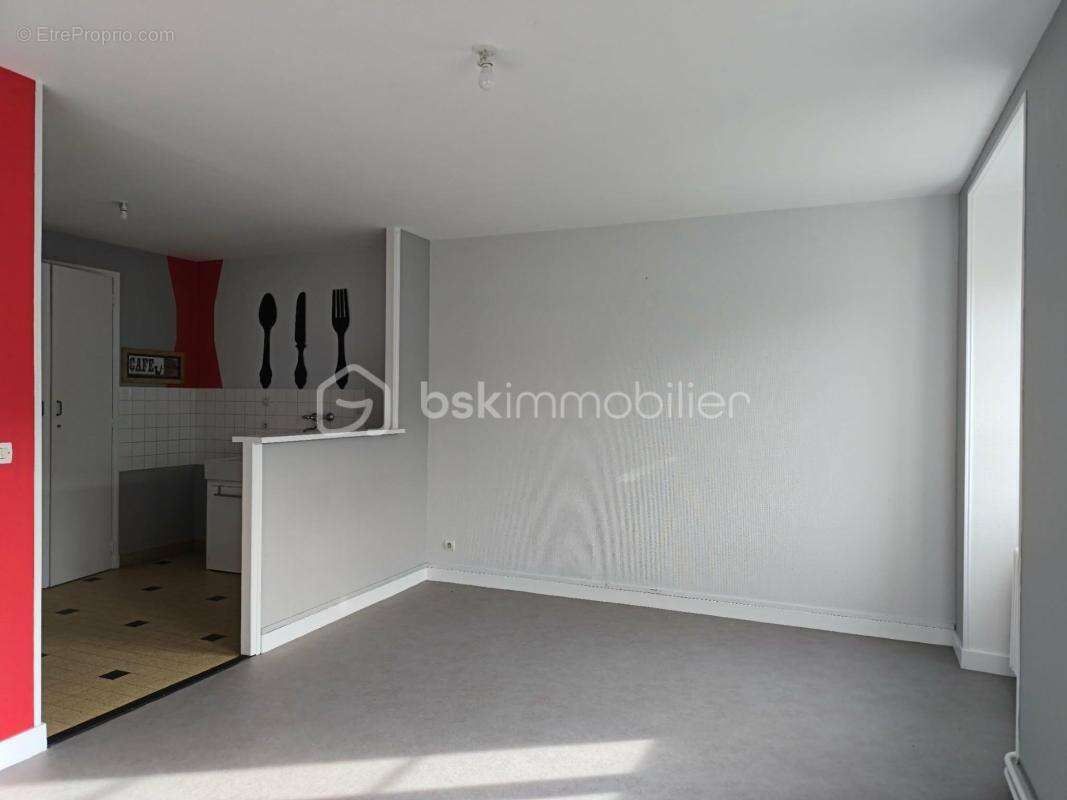 Immeuble de 228 m2 à vendre - Couptrain - photo 21