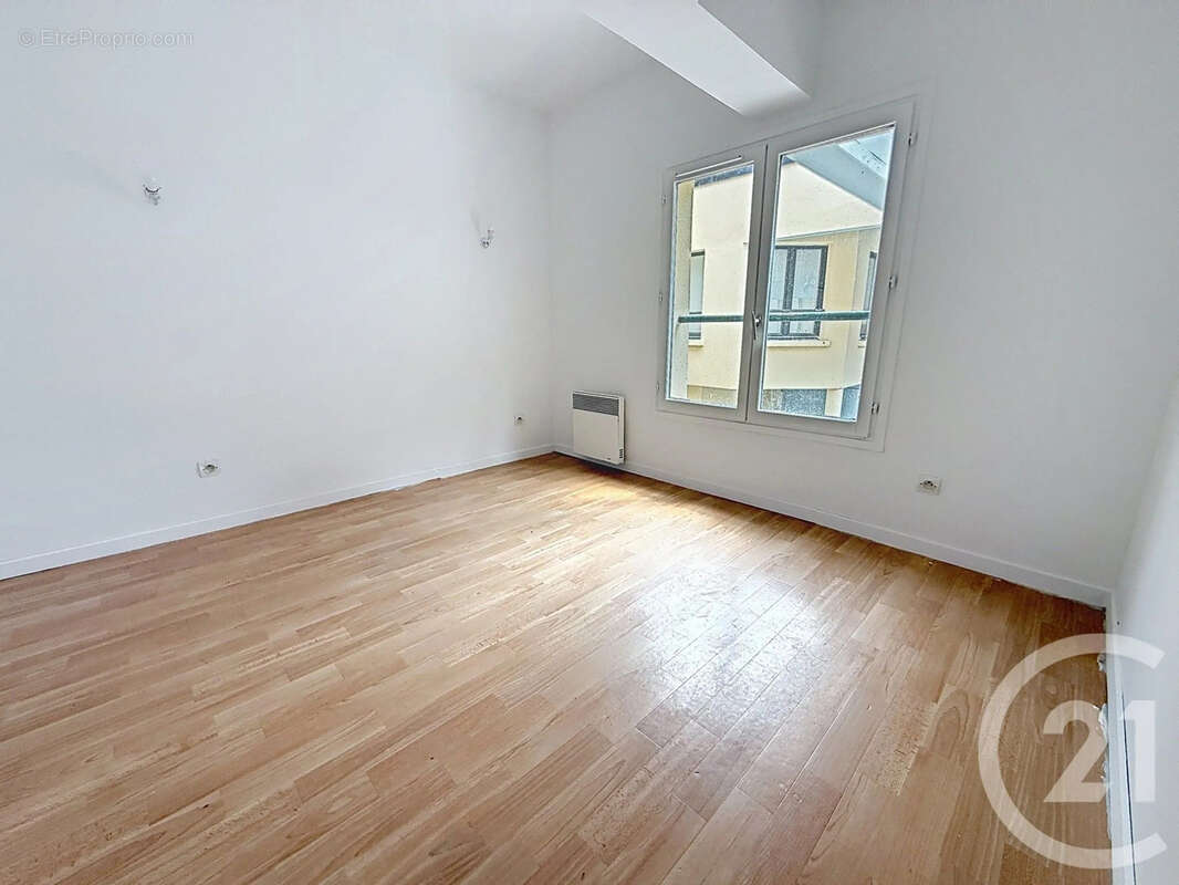 Appartement 38 m² à Lille  - photo 4