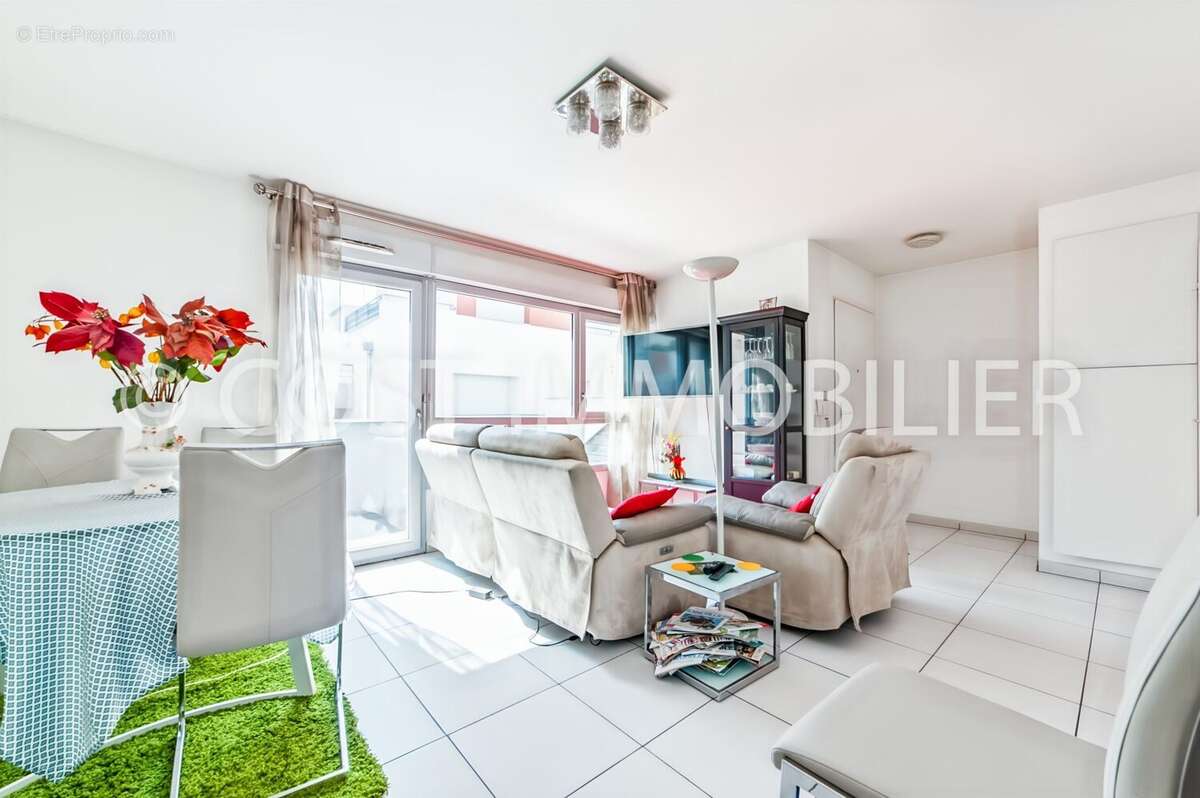 Appartement à ASNIERES-SUR-SEINE