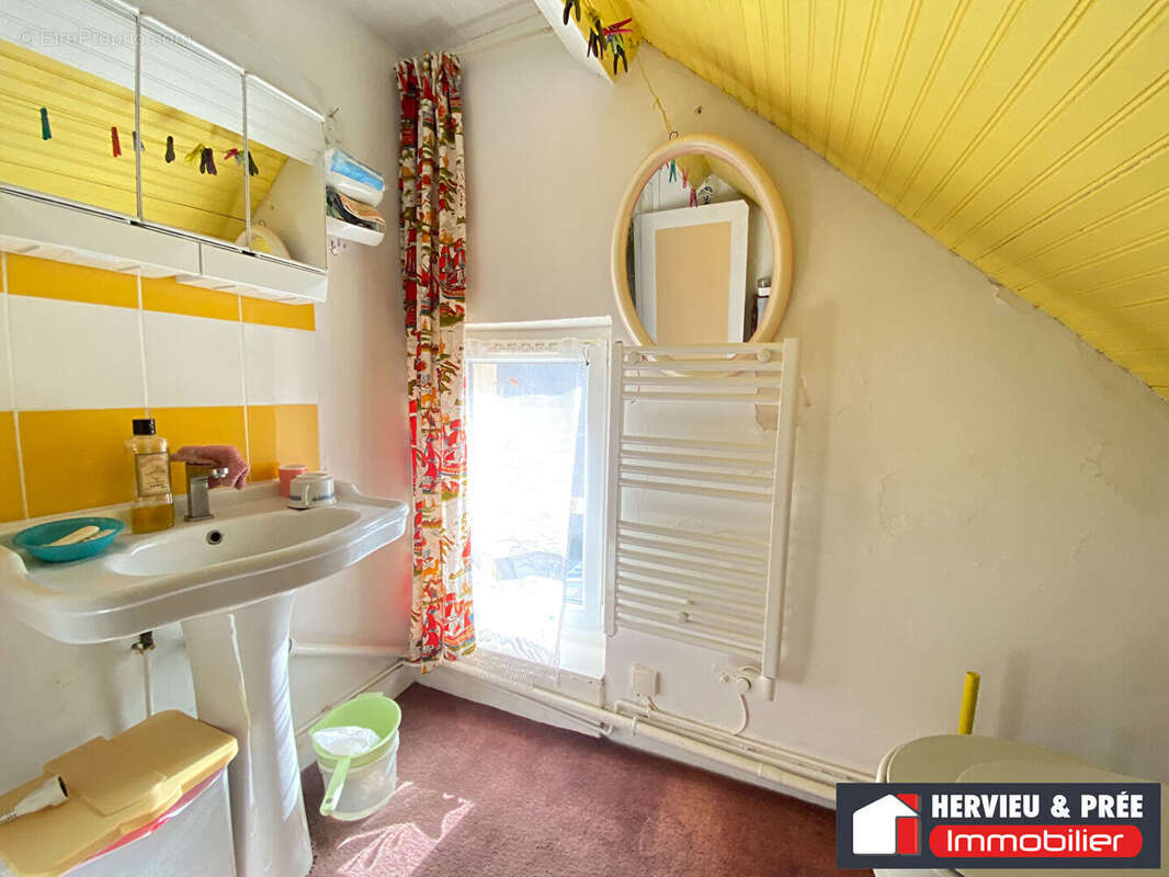 Maison à LUC-SUR-MER