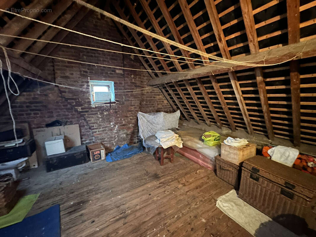 Maison à FLAVY-LE-MARTEL