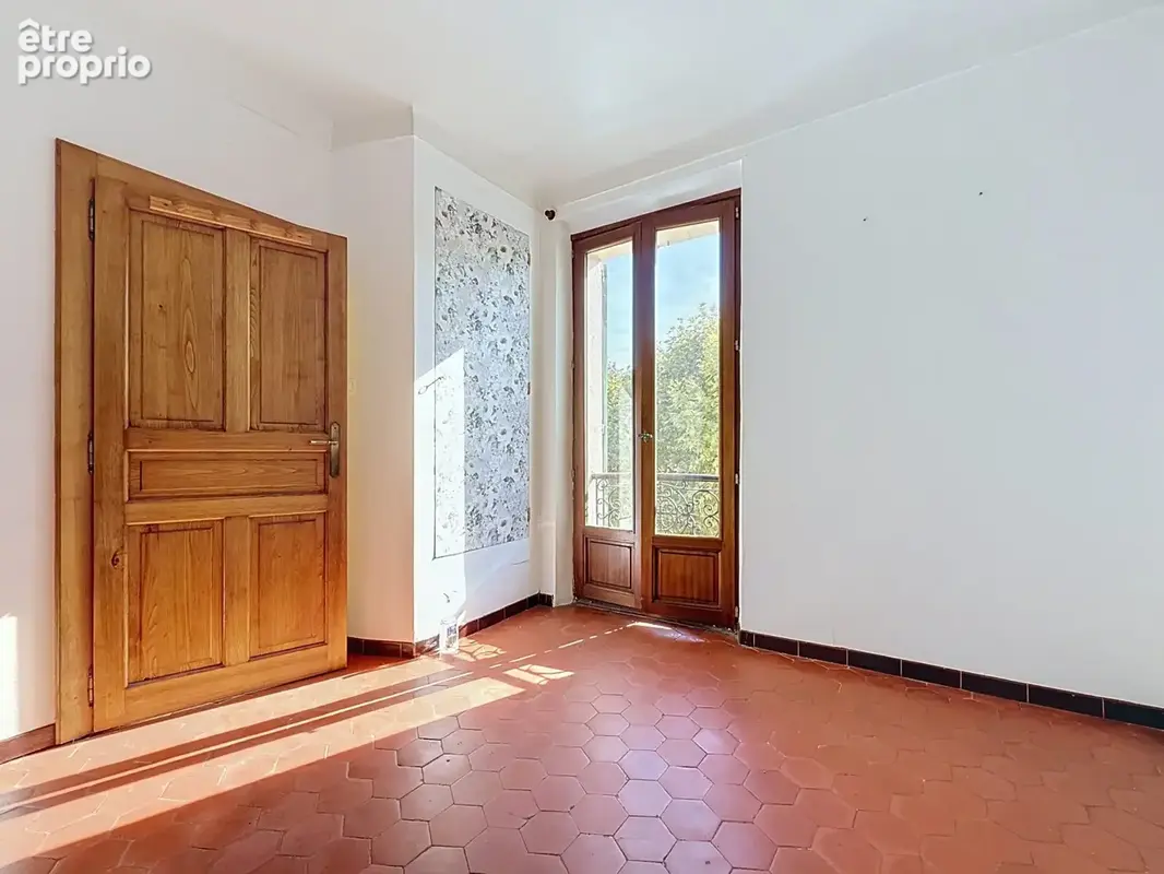 Maison 4 pièces 70 m² à vendre à Bagnols-En-Foret (83600) - photo 3