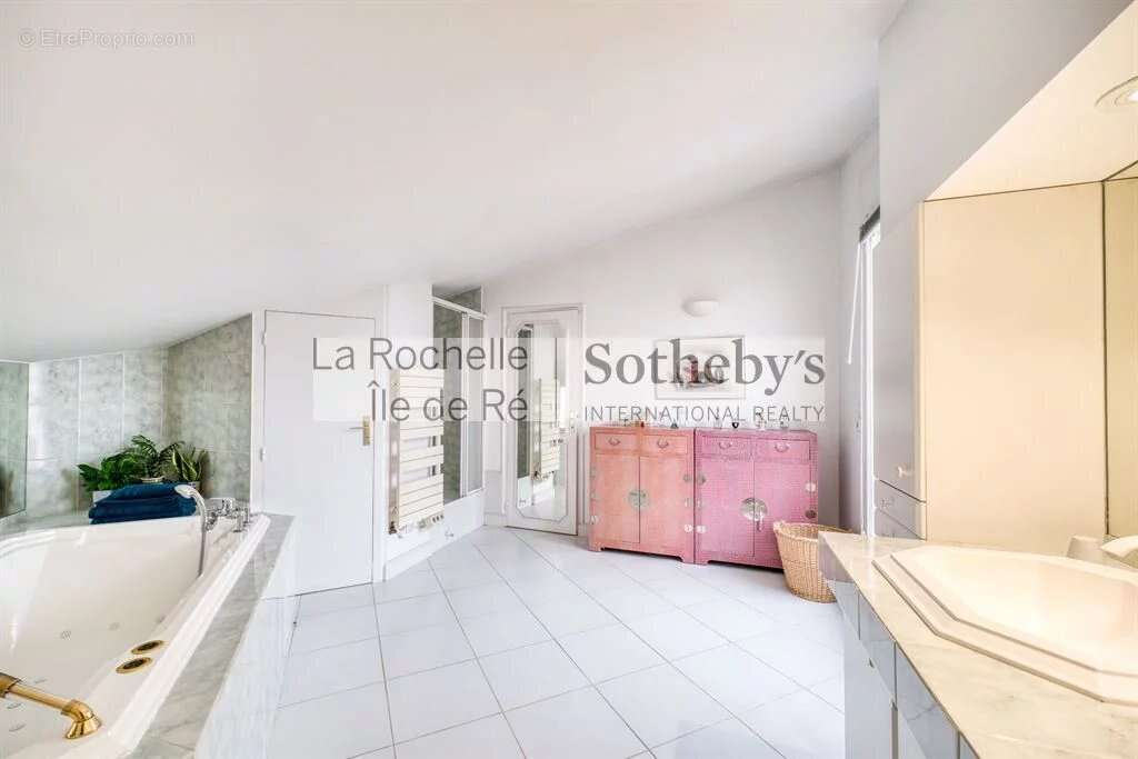 Appartement à LA ROCHELLE