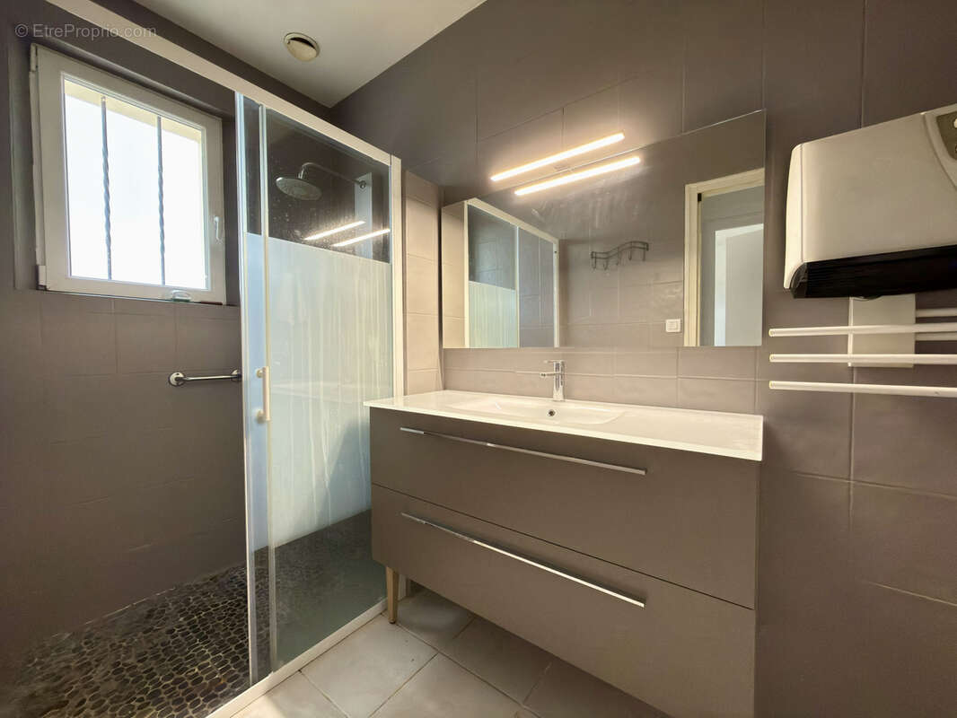 Maison à SAINT-CHRISTOPHE-DU-LIGNERON