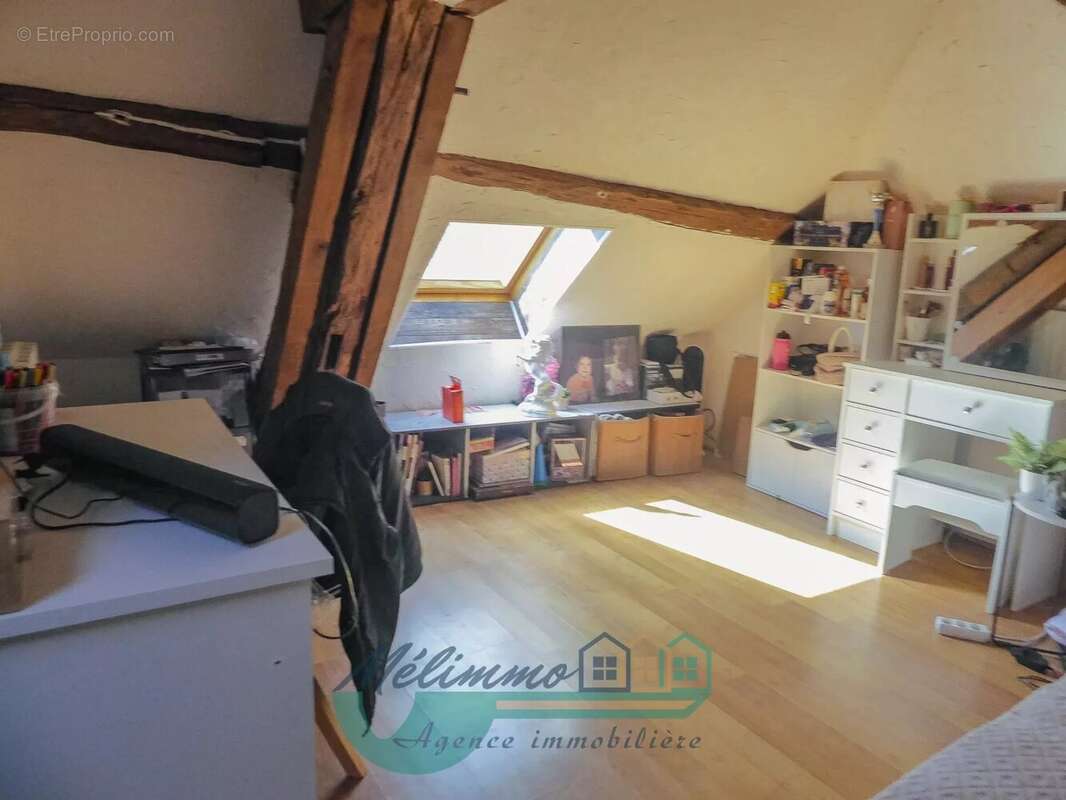 Maison 73 m² à Leugny  - photo 2