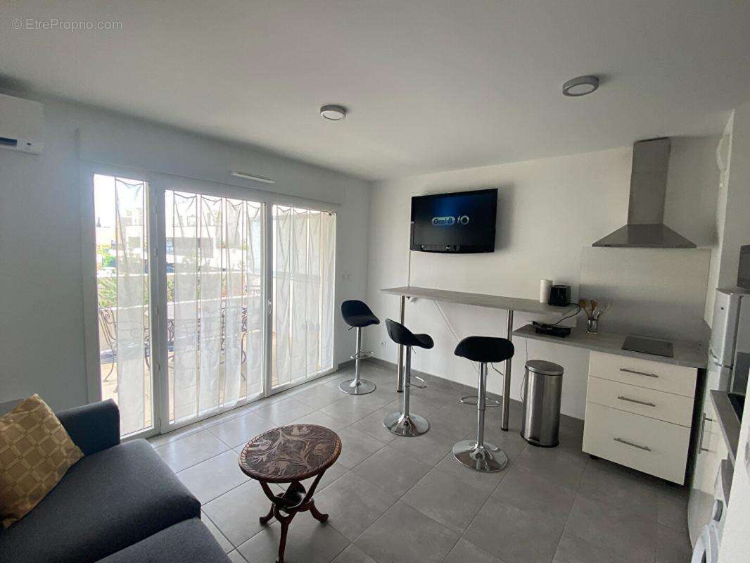 Appartement Le Lavandou 2 pièces 40 m2 Et grande terrasse - photo 4